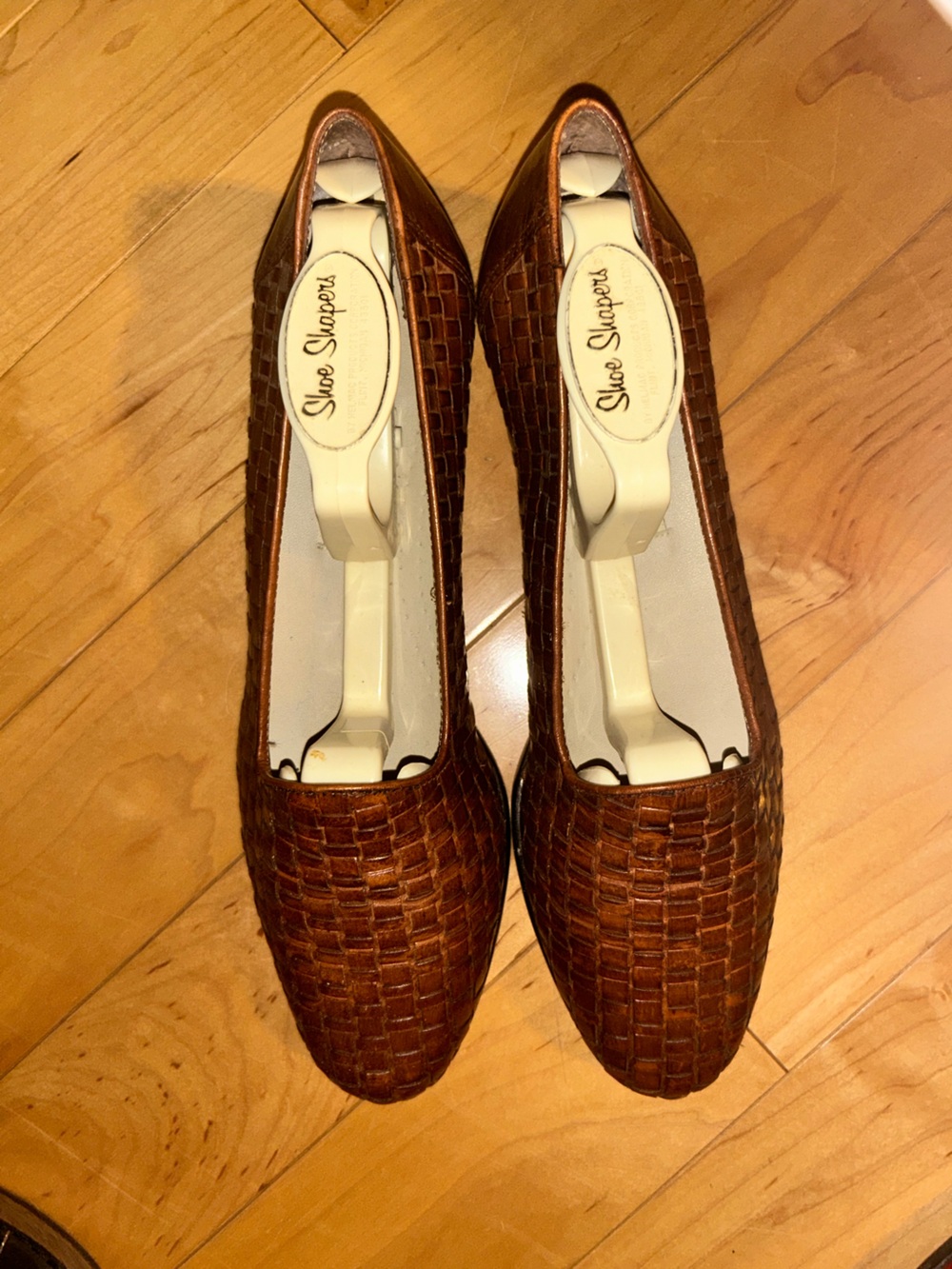 Brown Woven Leather Women's Trotters
